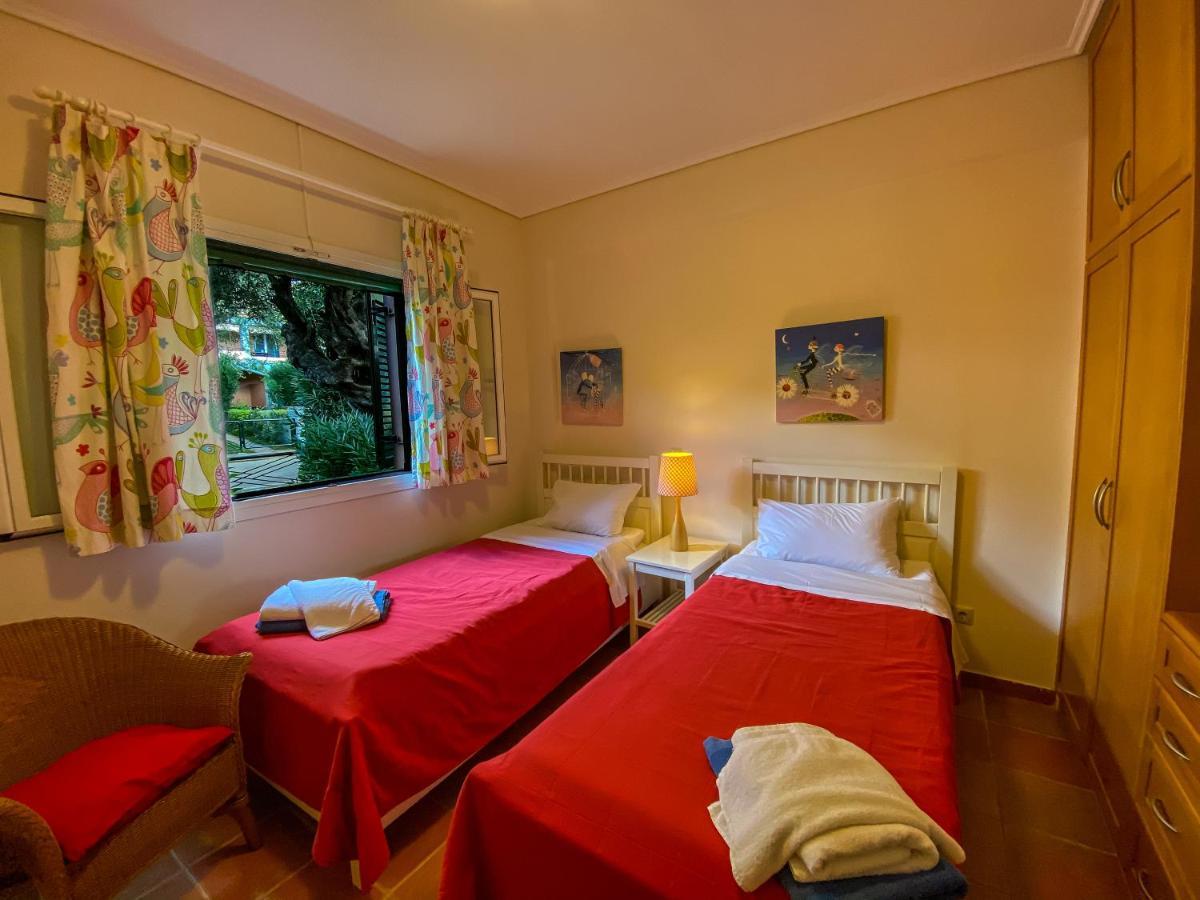 La Riviera Seaside & 4* Barbati