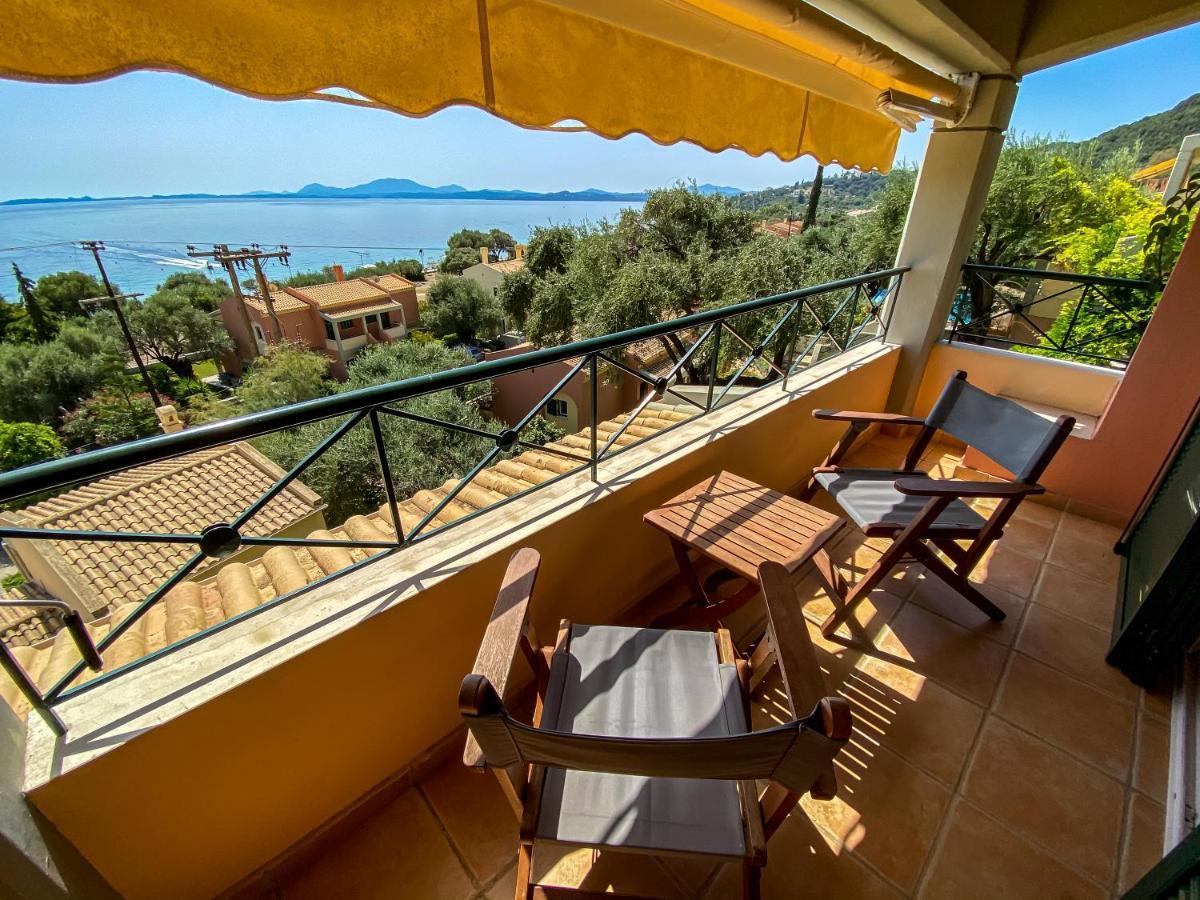 La Riviera Seaside & 4*
