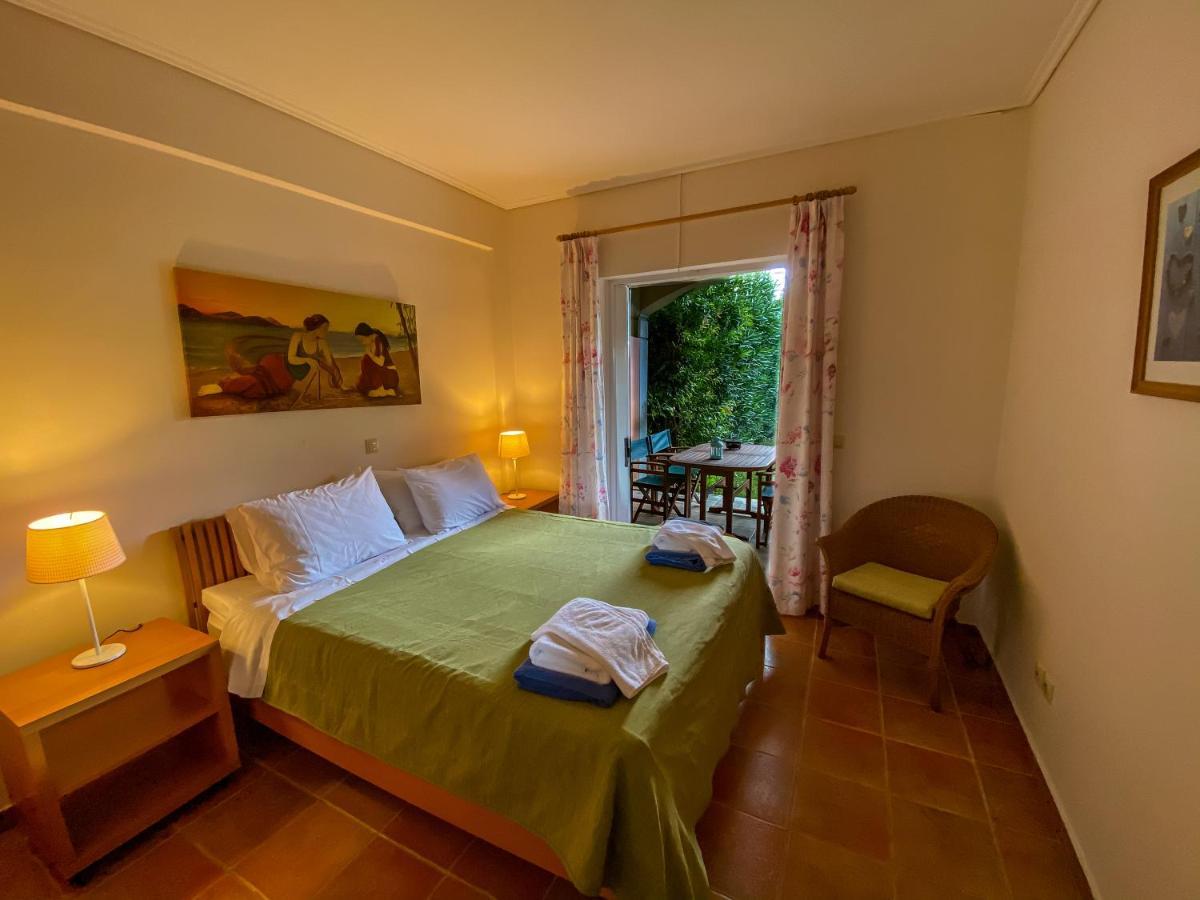 La Riviera Seaside & 4*