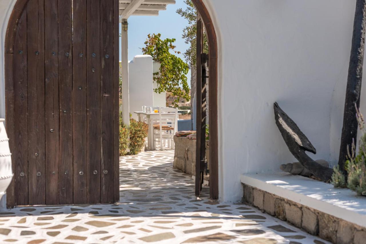 Thalassitra Village Hotel Adamantas (Milos)