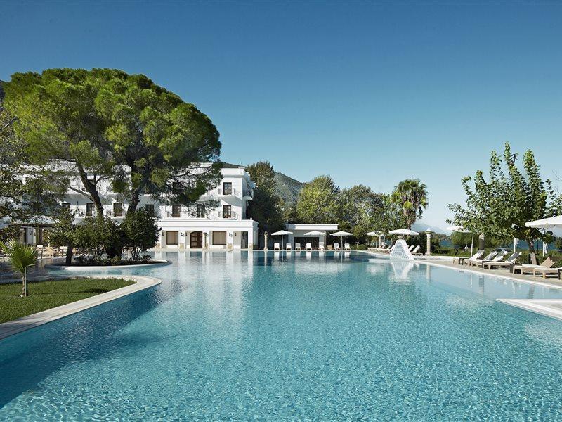 Mitsis Galini Resort 5*