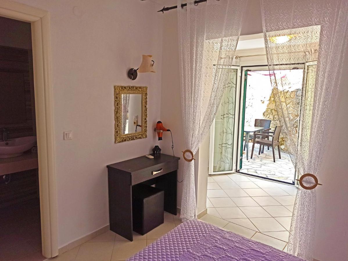 Apartment Dolphin Paleokastritsa