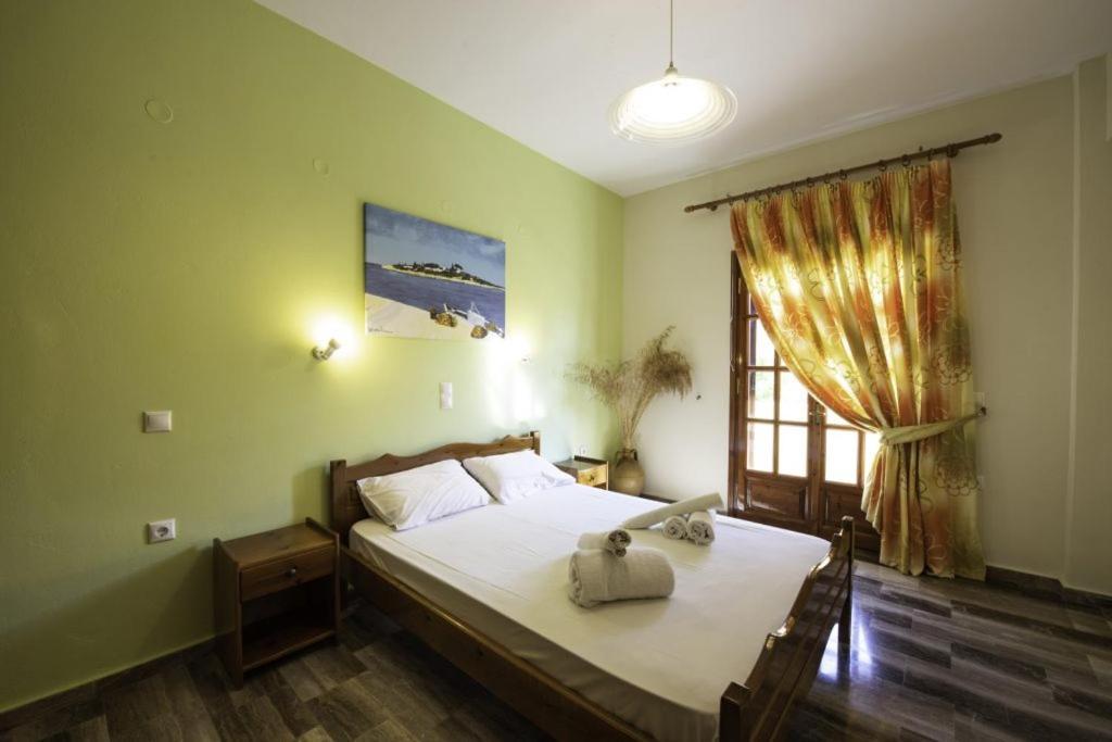 Miltiadis Spiti Miltiadis 2* Agios Georgios Pagon