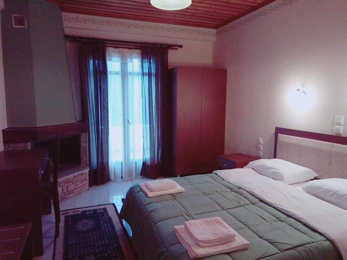 Evridiki 3*