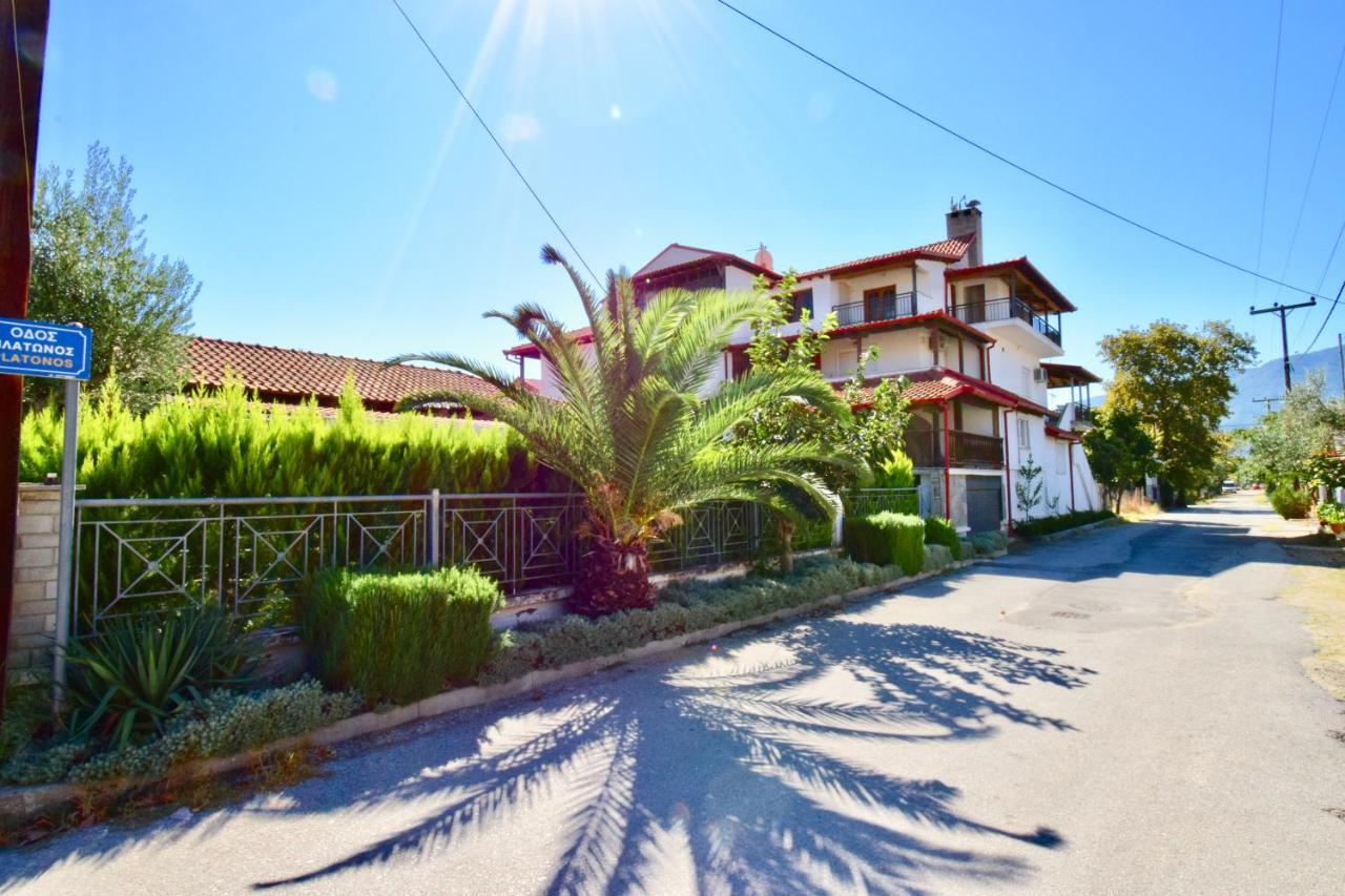 Menis Haus Country house Nea Vrasna