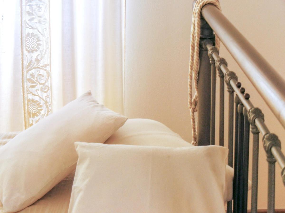 3 Bedrooms With Sea View Enclosed Garden And Wifi At 5 Km Away From The Beach Apartment *