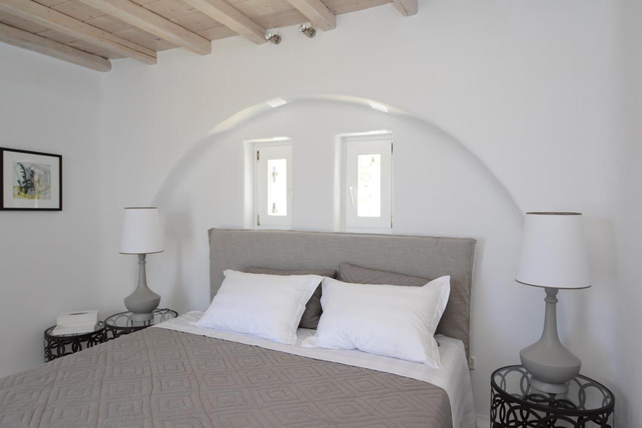Ammonite With Heated Pool By Diles Villa *