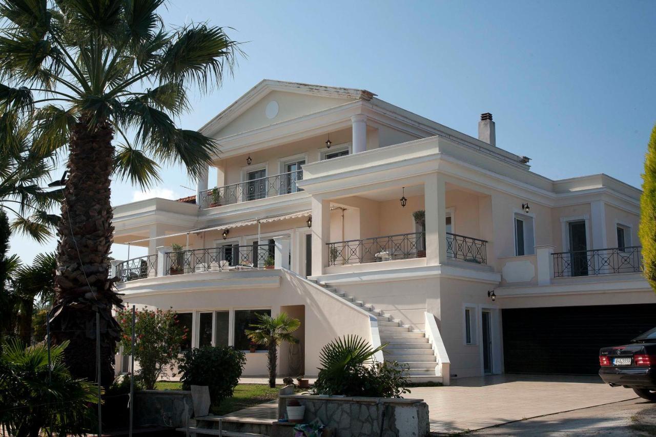 Villa Elena Peraia (Thessaloniki)