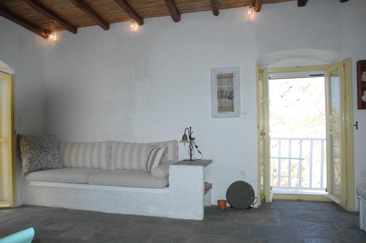 Open Space House At The Castle Of Chora, Holiday home *