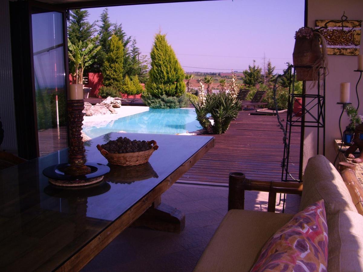 Hacienda Private Pool And Jacuzzi Villa *