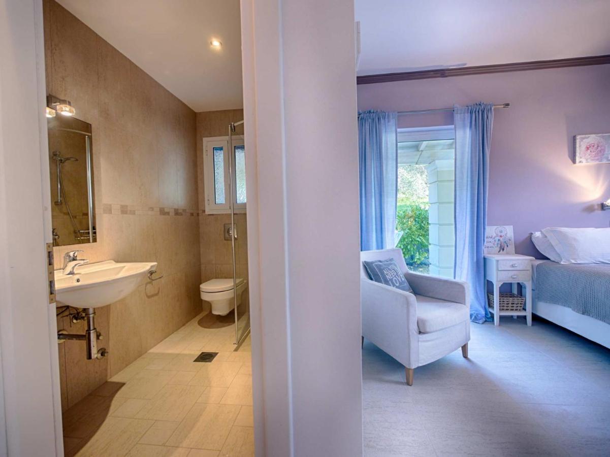 - 3 Minutes From The With Heated Eco-pool And Sunset View * Afionas
