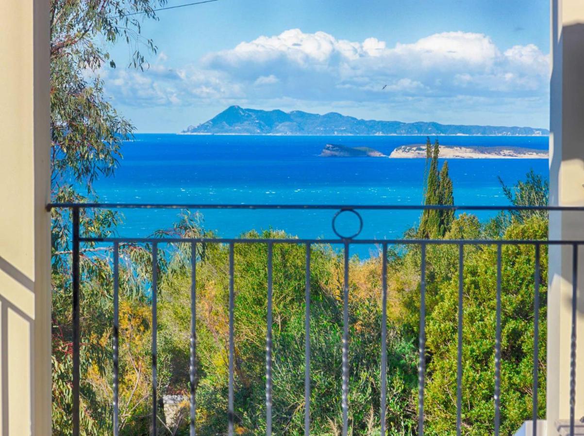 - 3 Minutes From The With Heated Eco-pool And Sunset View Villa *