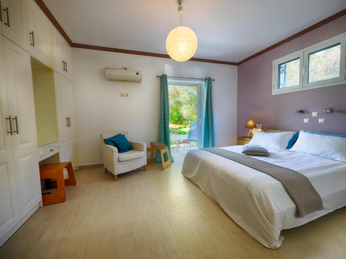 - 3 Minutes From The With Heated Eco-pool And Sunset View