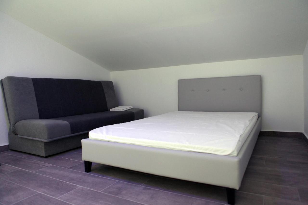 Apartment Bebas
