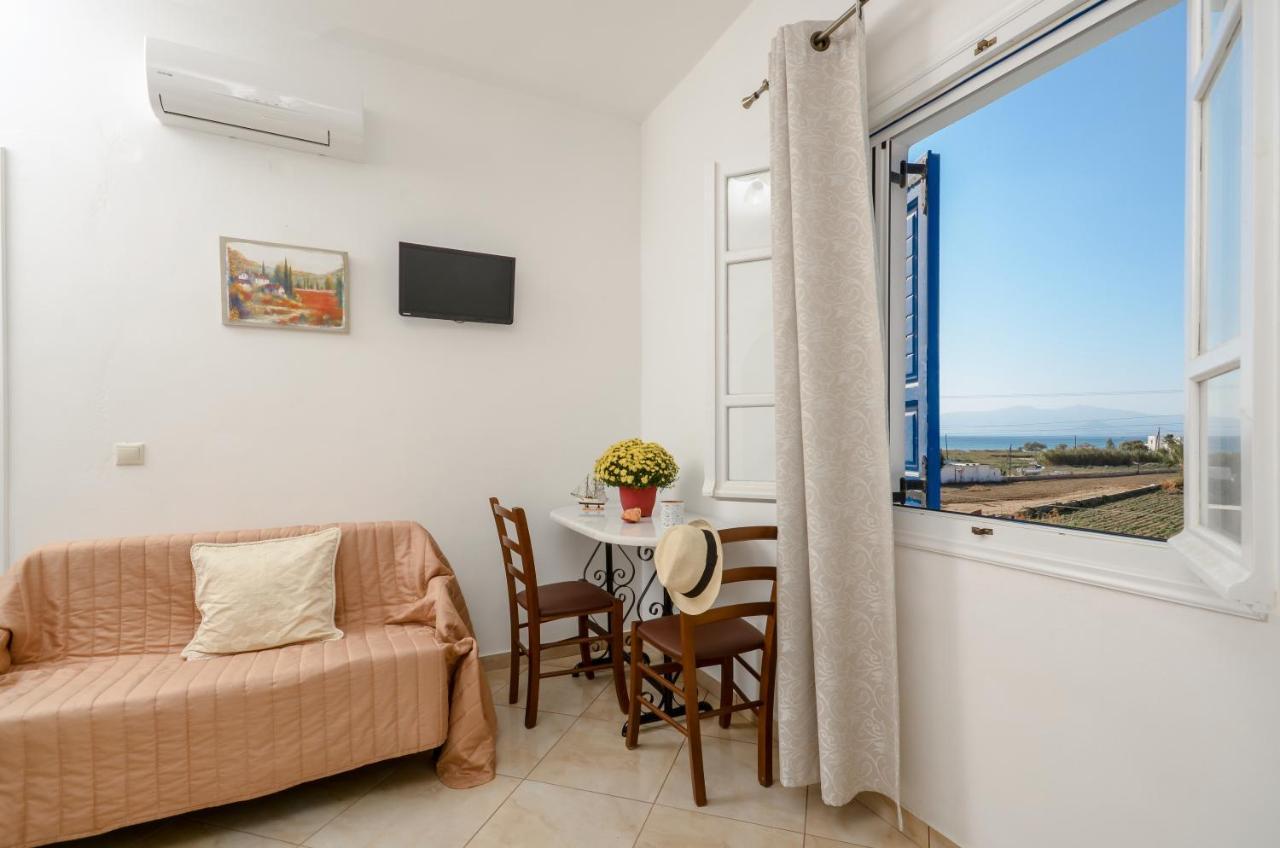 Gaitani Plaka Naxos * Mikri Vigla