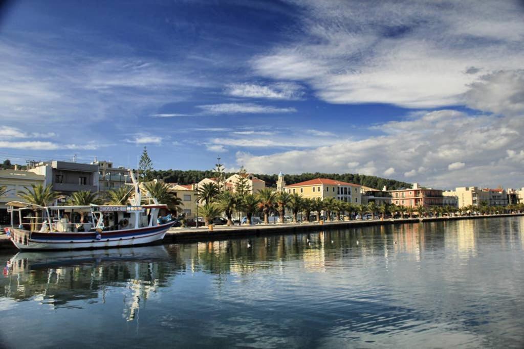 Kyveli Superb Sea View In Apartment