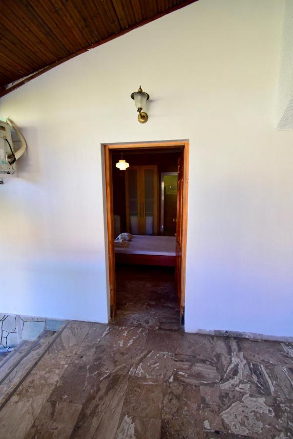 Menis Haus Country house Nea Vrasna