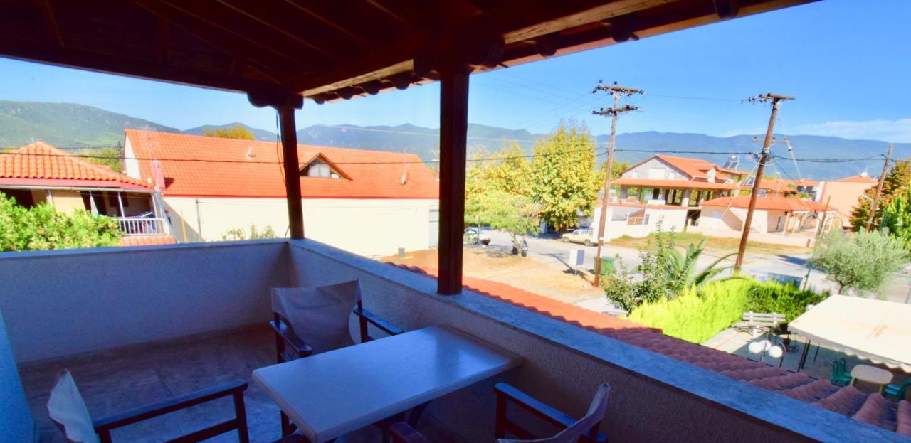 Menis Haus Country house Nea Vrasna