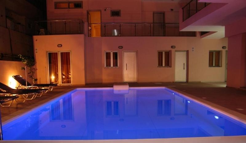 Aparthotel Blue Sky 3*