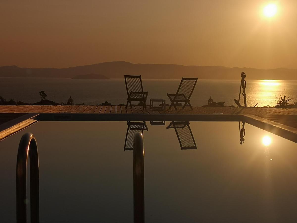 Villa Freebird Vip Bachelor Party & Wedding Events Pefkochori