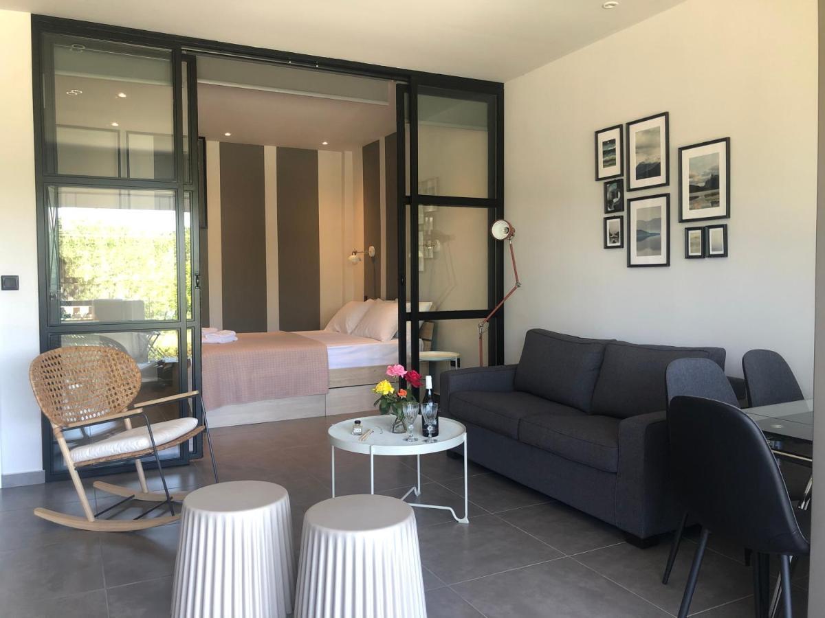 Holiday home Siviri Suites