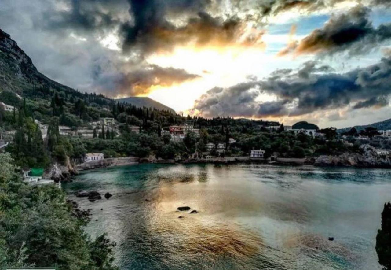 Sea Breeze * Paleokastritsa