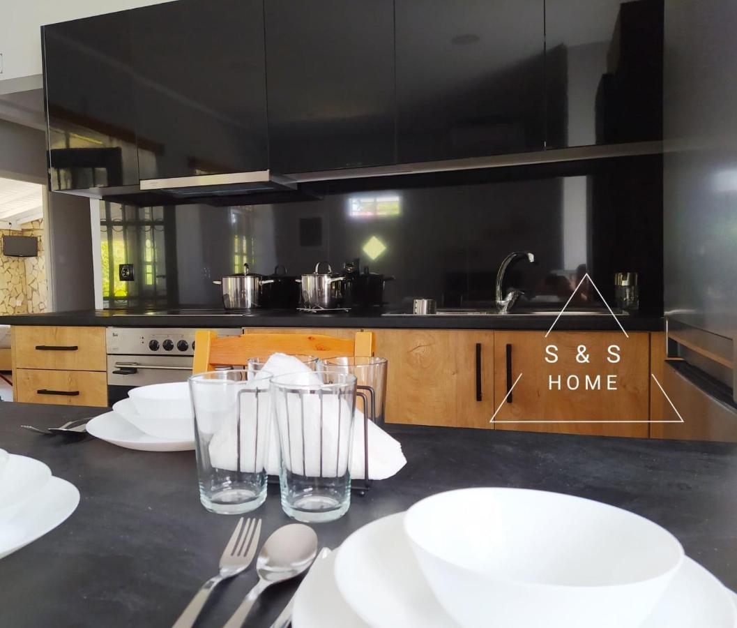 S&s Holiday home Petalidi