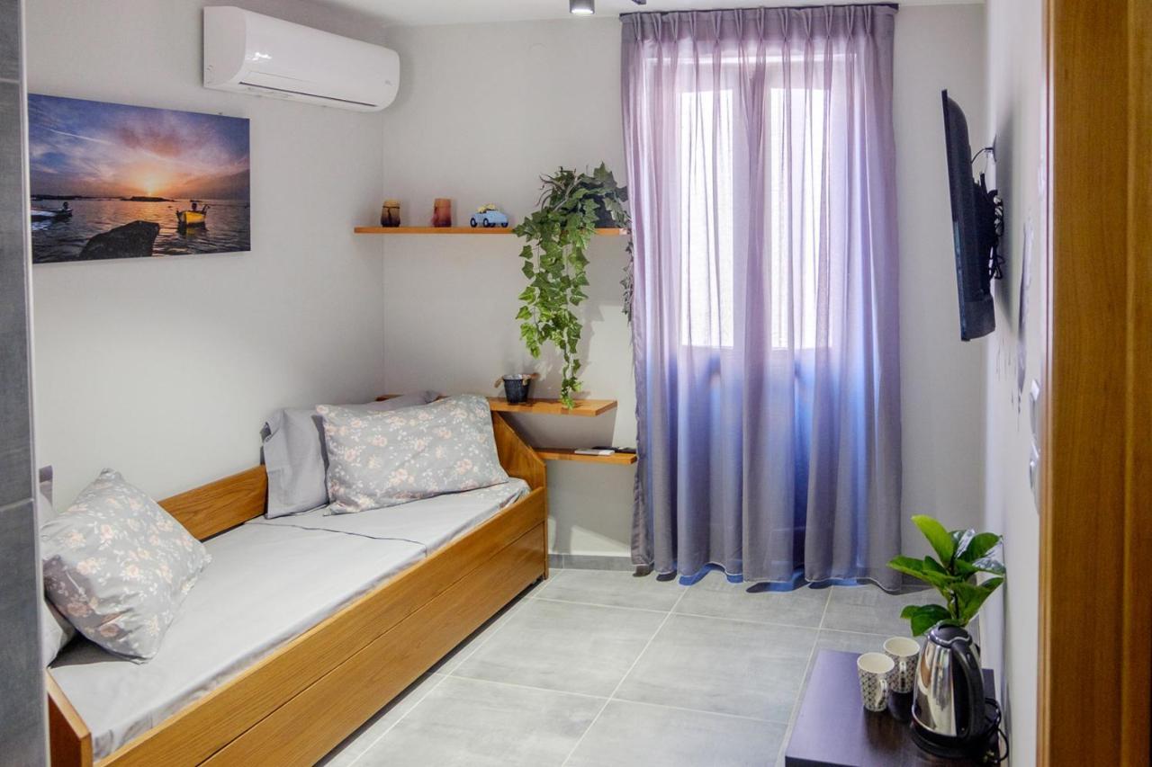Old Town Boutique Studio's - Apartment