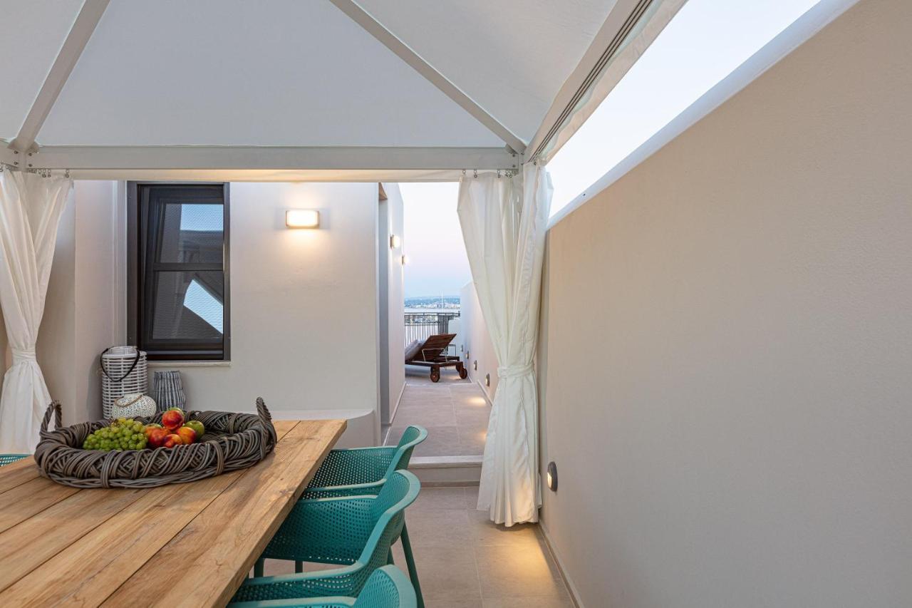 Apartment V77 Seafront