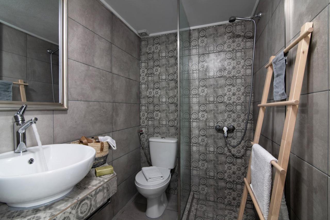 Coastal Key 1 * Gazi