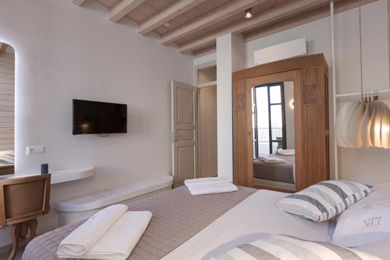 V77 Seafront Apartment