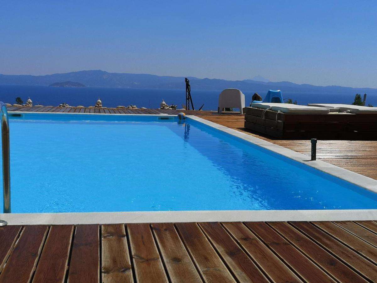 Freebird Vip Bachelor Party & Wedding Events Villa *