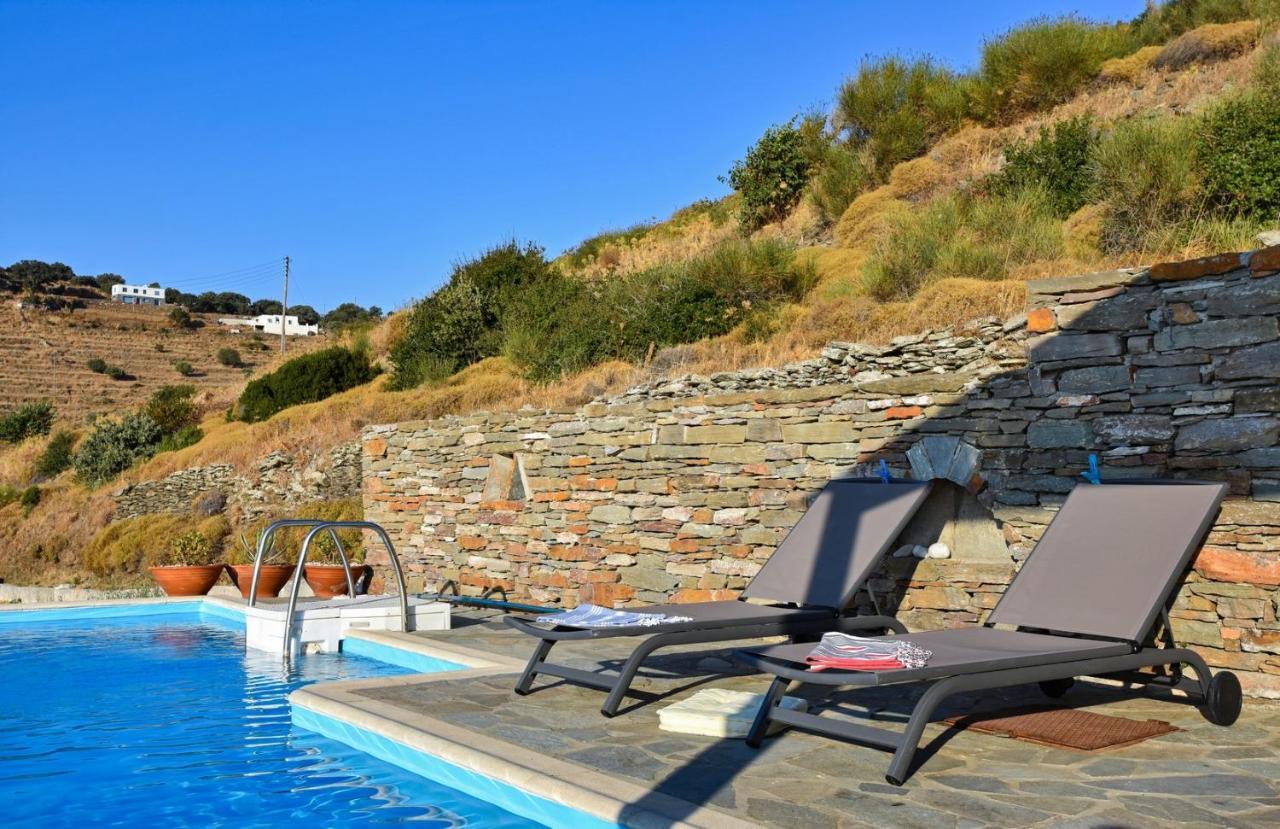 Family House With A Swimming Pool 5 Minutes From Ioulida *