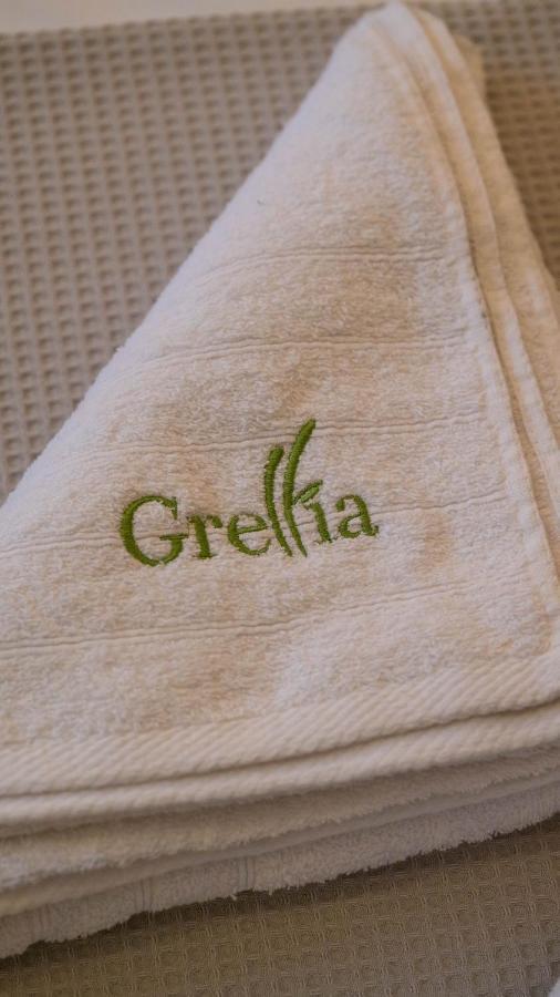 Grellia Apartment *