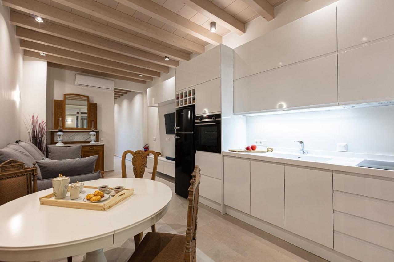 Apartment V77 Seafront Rethymno (Crete)