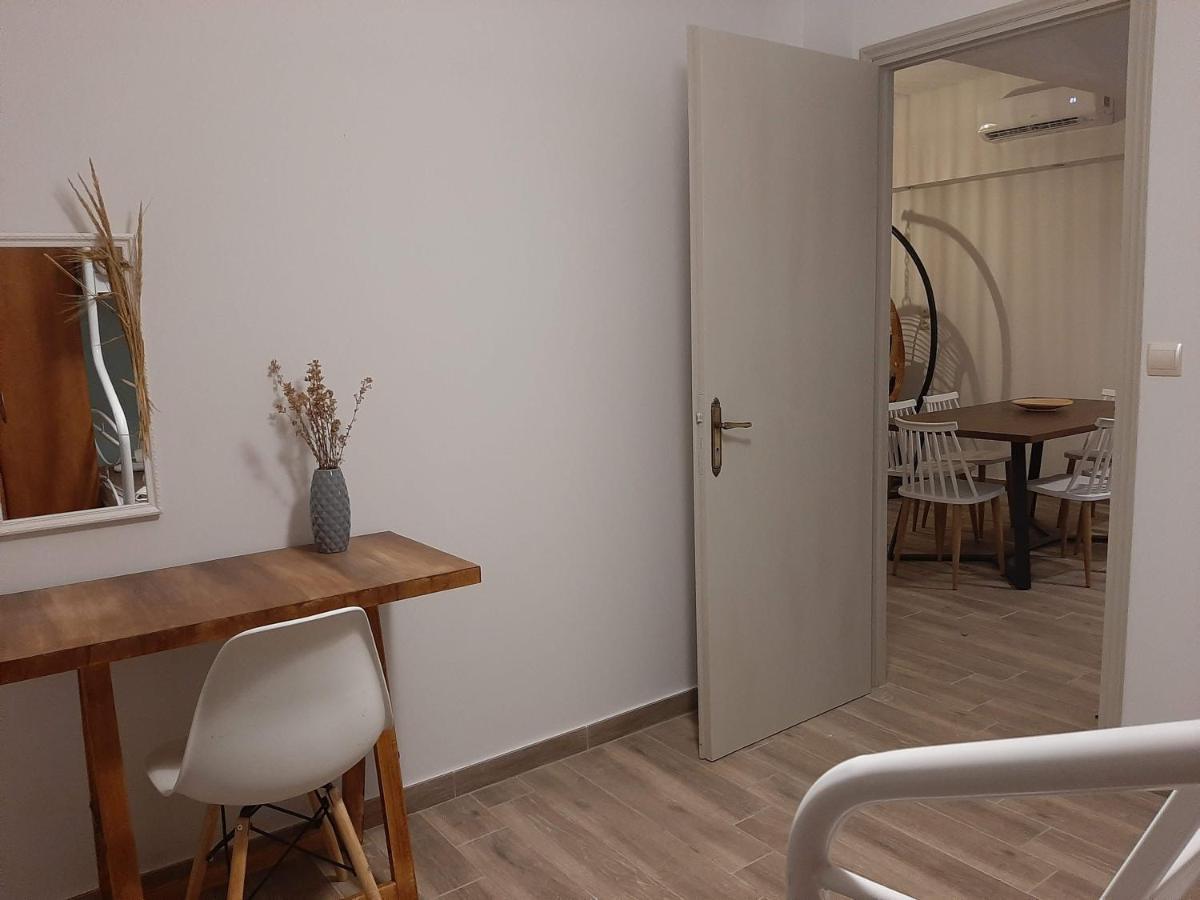 σιντηίς- Sinties Apartment Moudhros