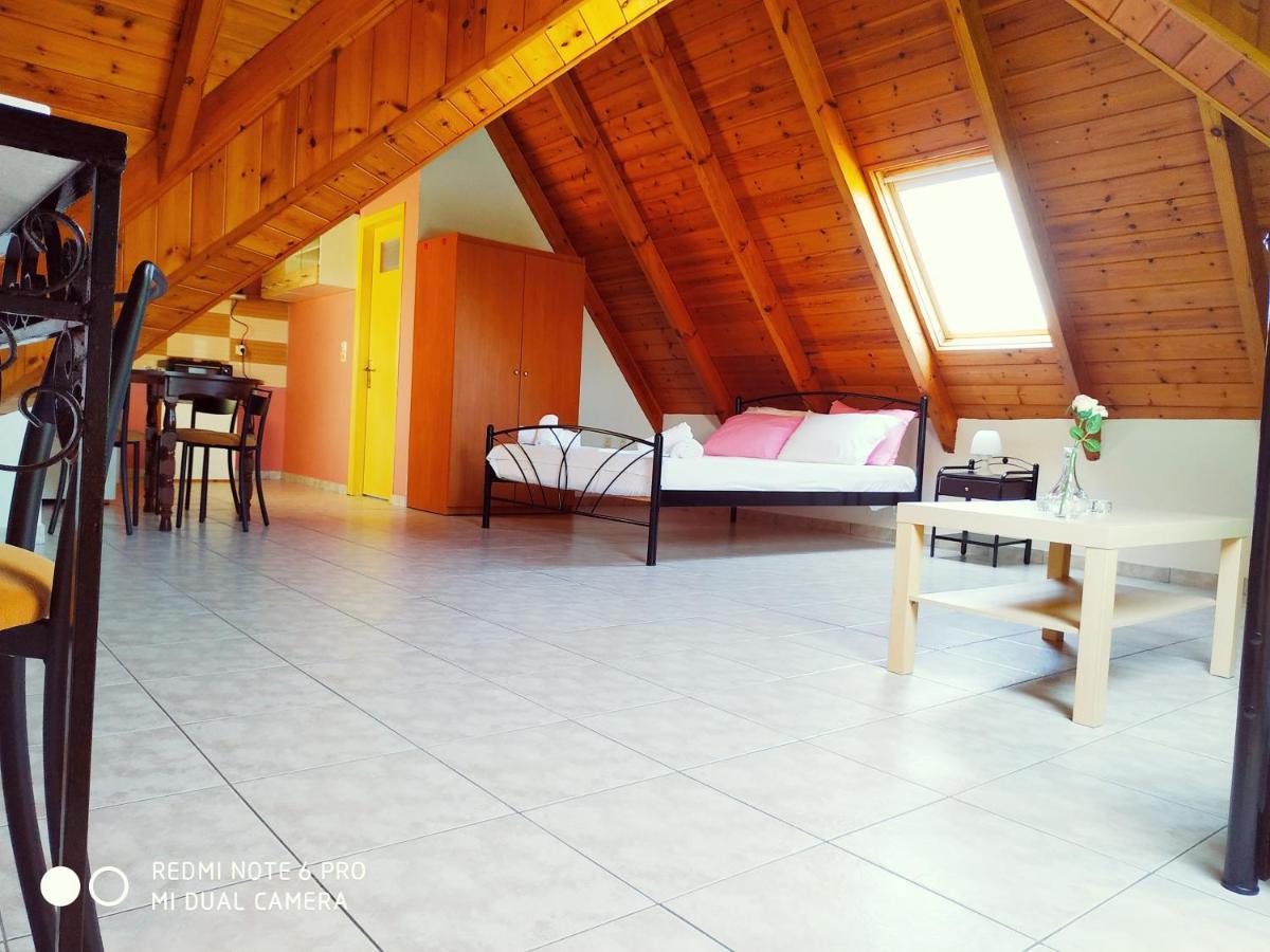 Onar Apartment