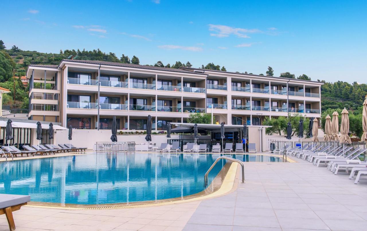 Lagomandra Beach Hotel Hotel