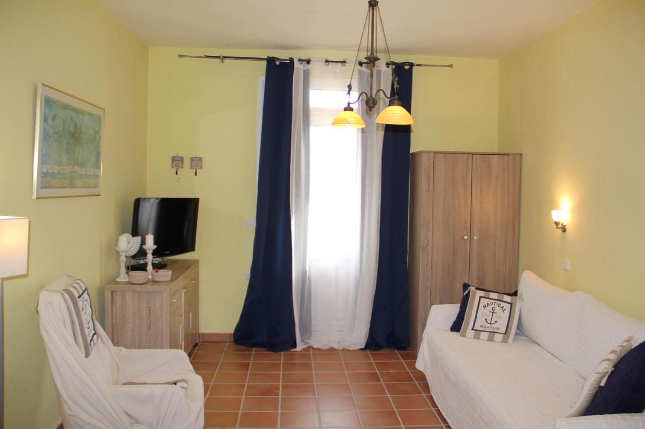 Holiday home Alekos Beach Houses-seti *