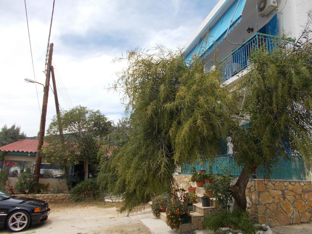 Celana Apartment Korfos