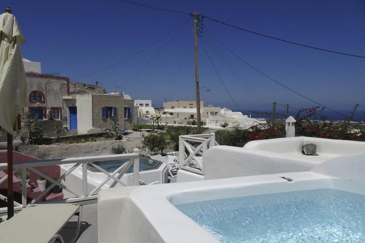Oia, Finikia Cave House Oia (Santorini)