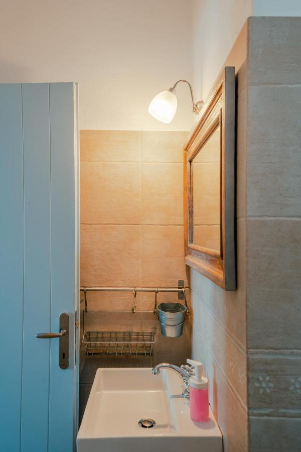 Makares Aparthotel *