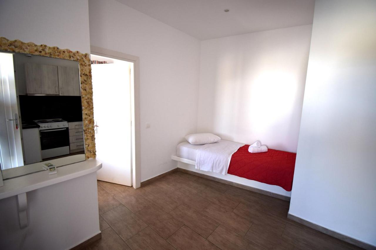 New Paradise Apartment *
