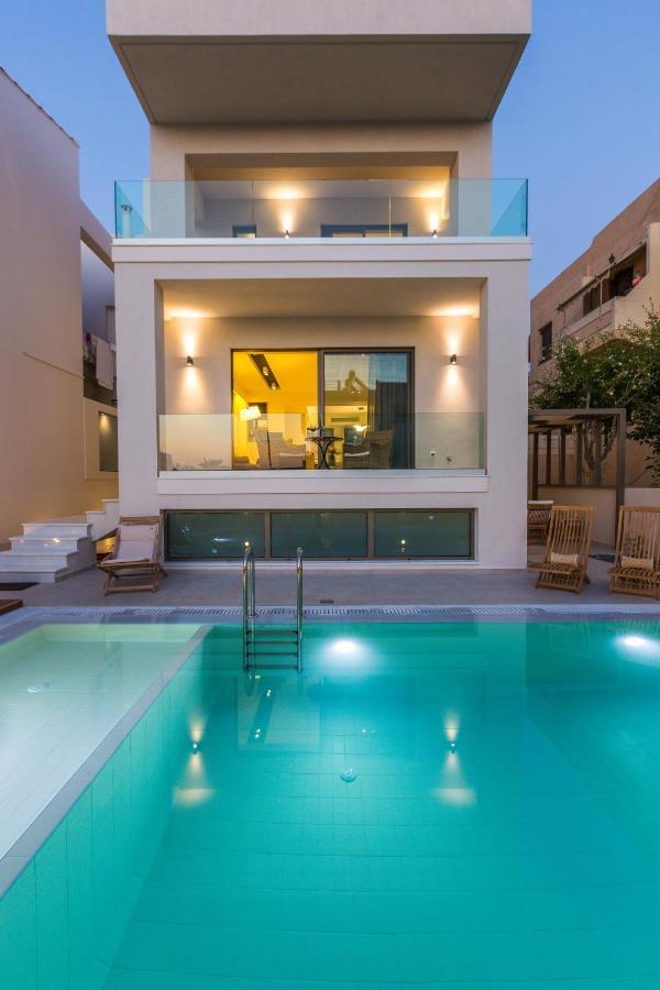 Villa Amelia I Free 9 Seater Mini & Pool