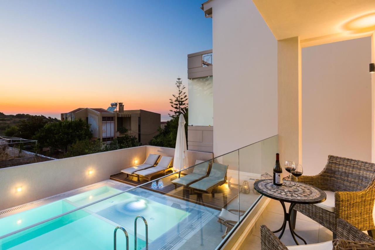 Villa Amelia I Free 9 Seater Mini & Pool Kalathas