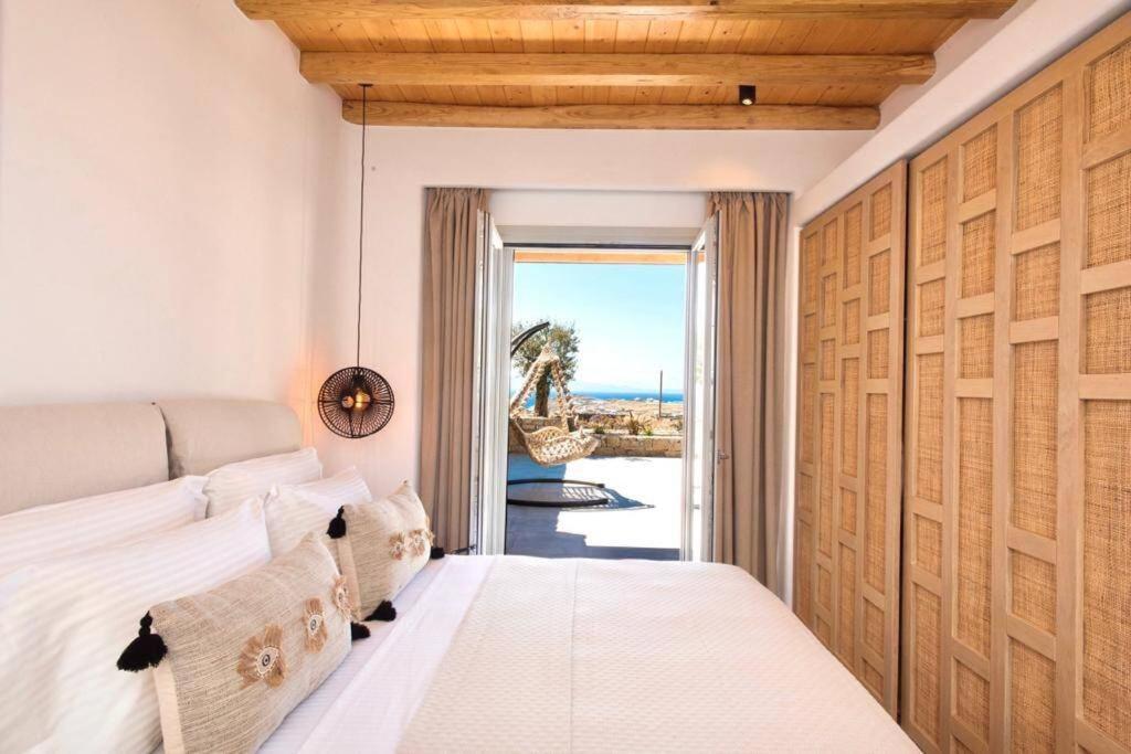Blue Orchid Mykonos