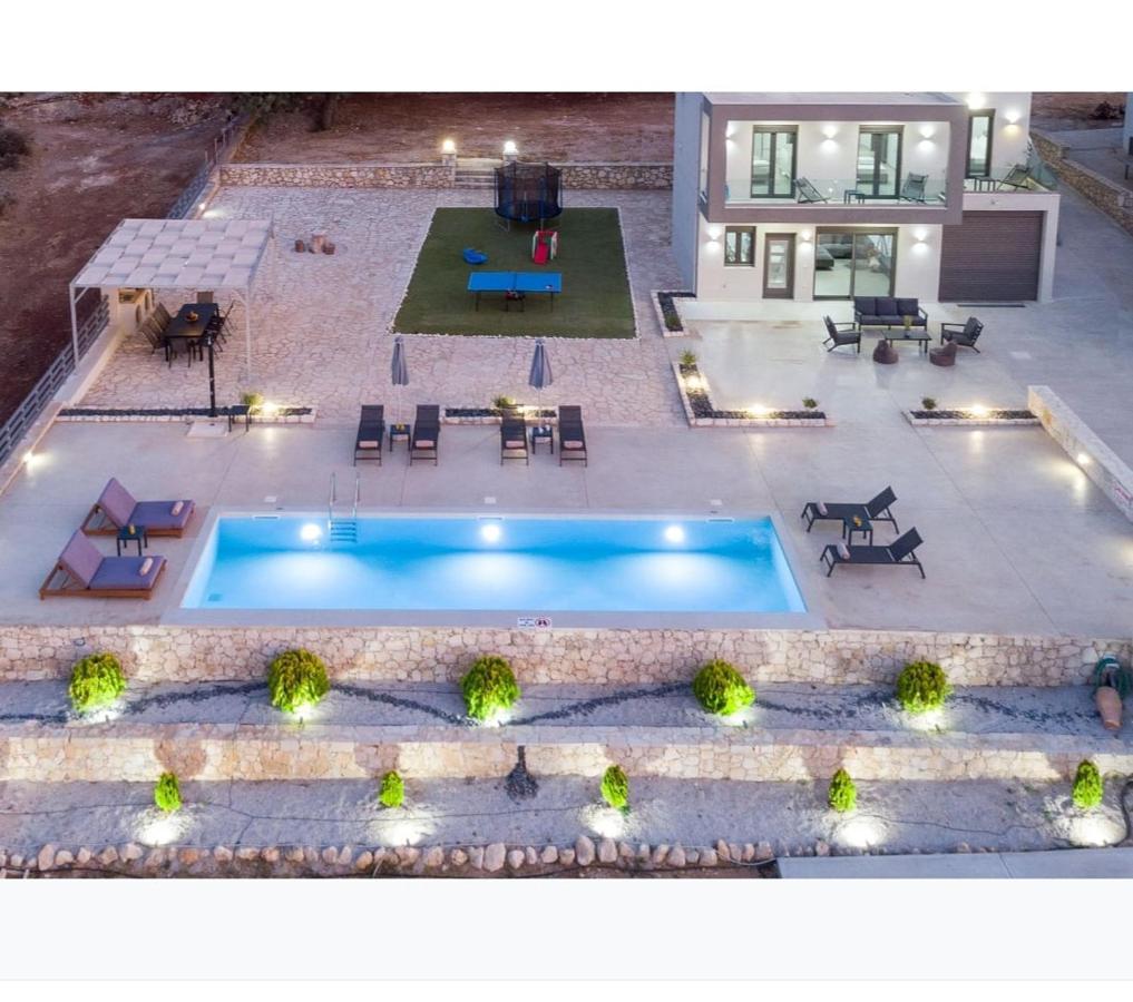 Villa Mare Monte *