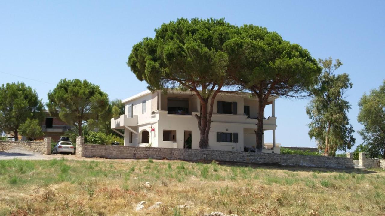 Tzanetos Seaside Holiday home Kyparissia