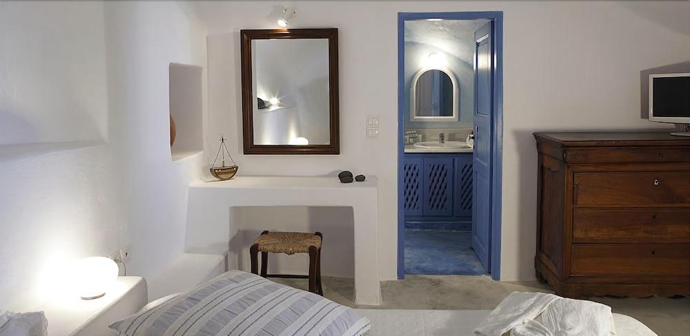 Hotel Aghios Artemios Traditional 3*