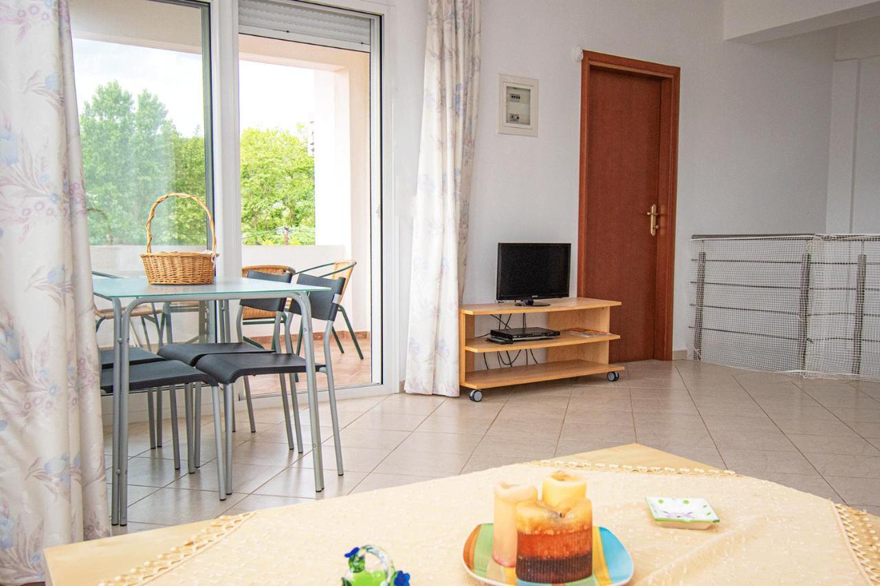 Apartment Forty Roses Vourvourou